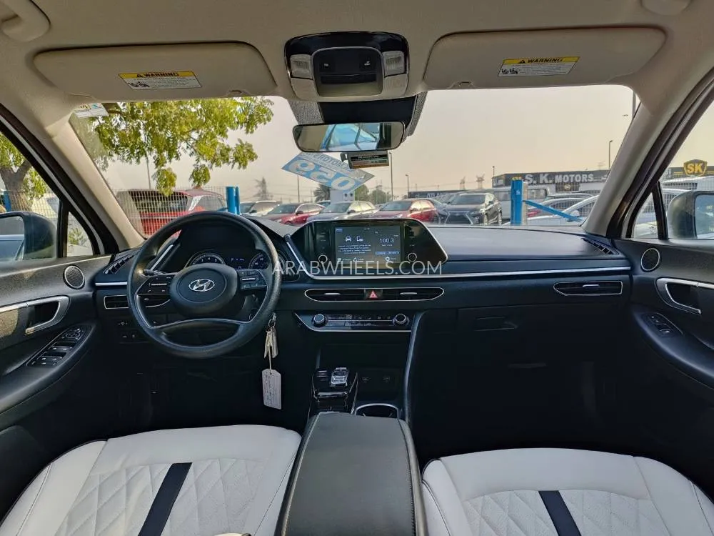 Hyundai Sonata 2020 for Sale in Dubai Image-25