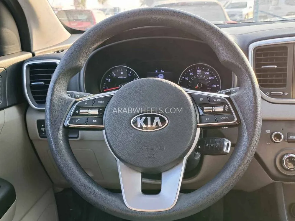 Kia Sportage 2020 for Sale in Dubai Image-10