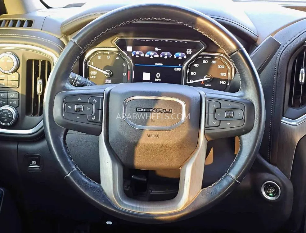 GMC Sierra 2020 for Sale in Dubai Image-25