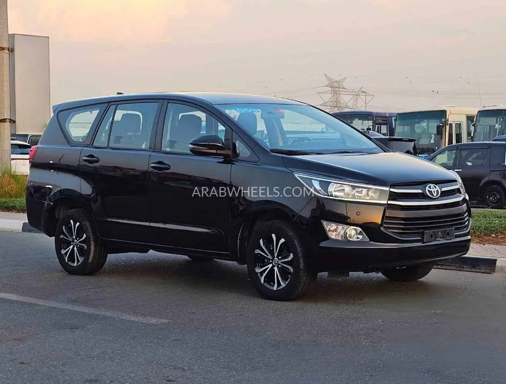 Toyota Innova 2022 for Sale in Dubai Image-25