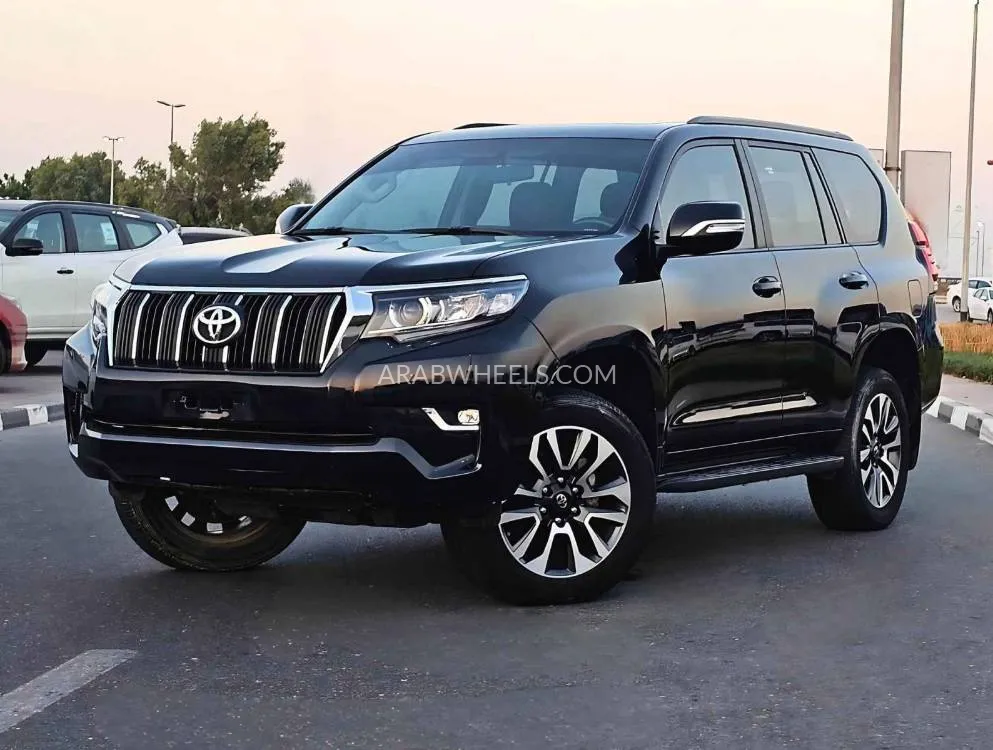 Toyota Land Cruiser Prado 2022 for Sale in Dubai Image-8