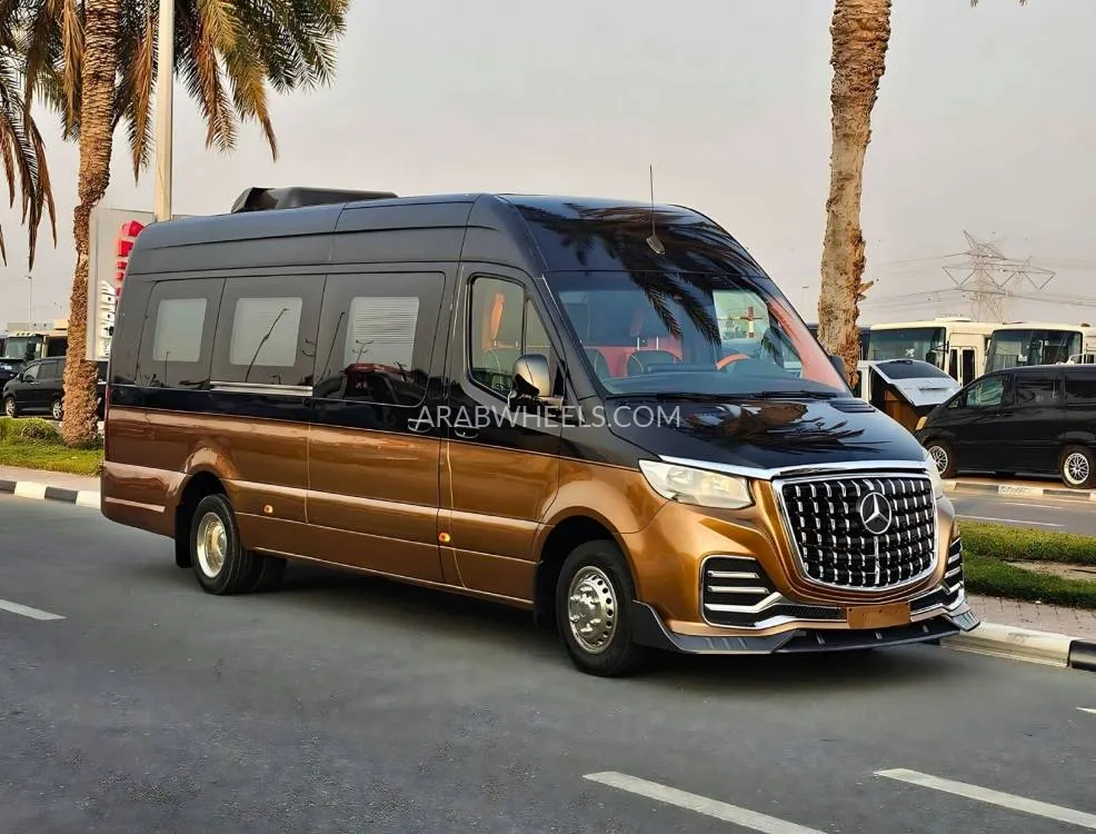 Mercedes Benz Sprinter 2020 for Sale in Dubai Image-7
