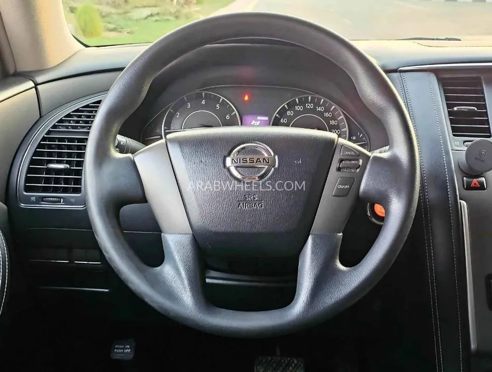 Nissan Patrol 2014 for Sale in Dubai Image-23
