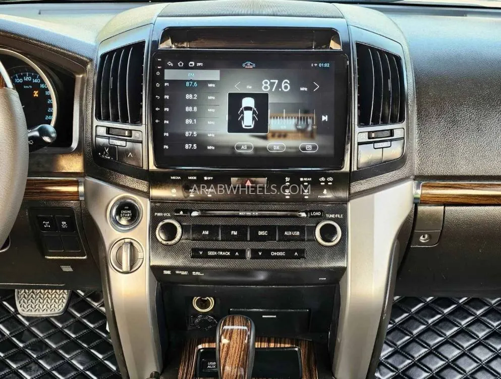 Toyota Land Cruiser 2010 for Sale in Dubai Image-14