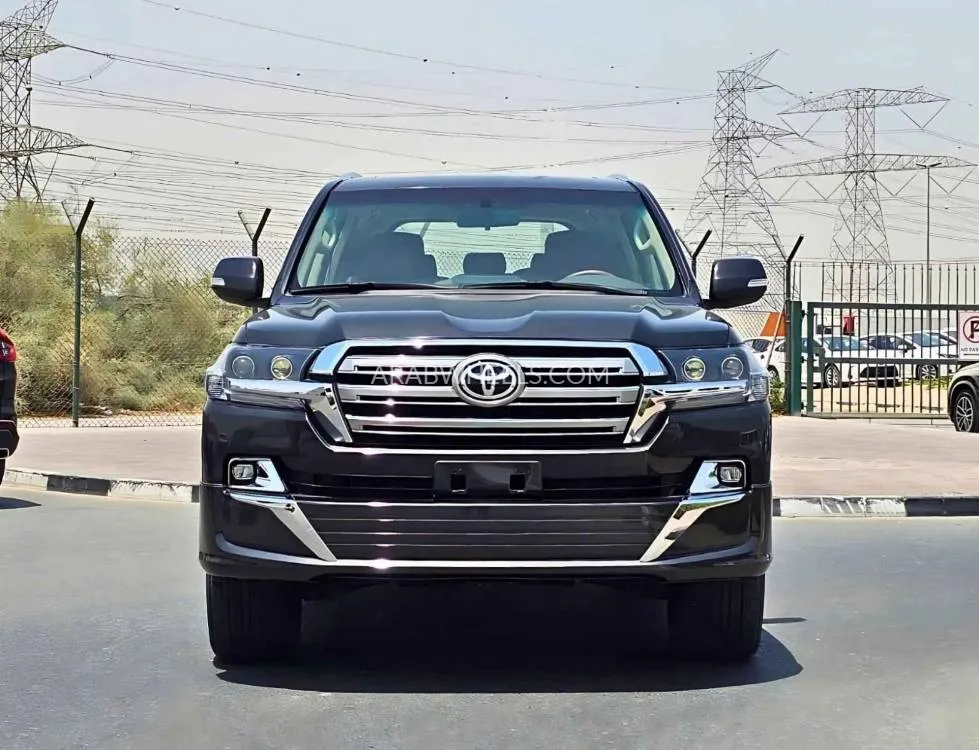 Toyota Land Cruiser 2018 for Sale in Dubai Image-10