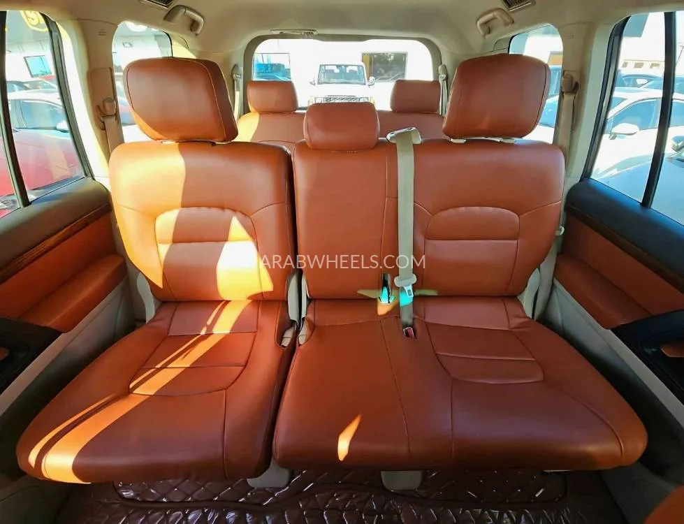 Toyota Land Cruiser 2018 for Sale in Dubai Image-16