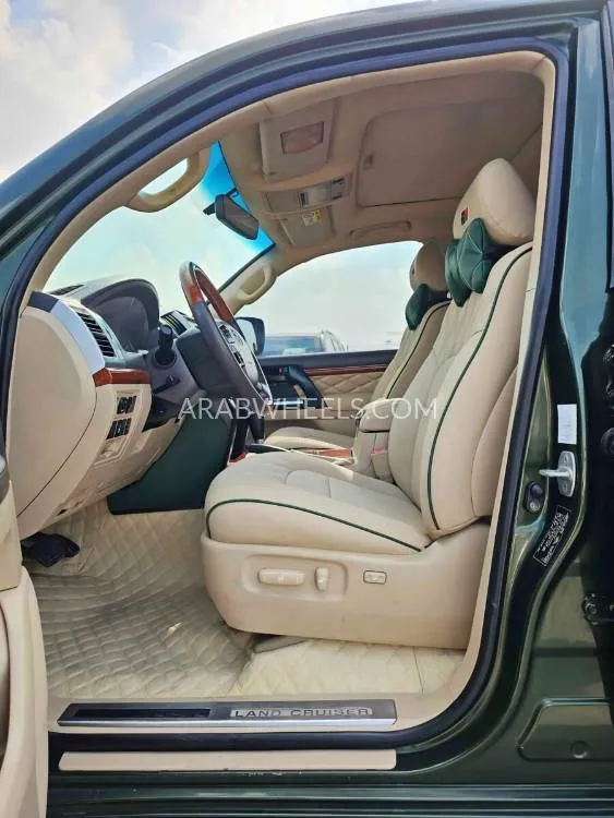 Toyota Land Cruiser 2015 for Sale in Dubai Image-18