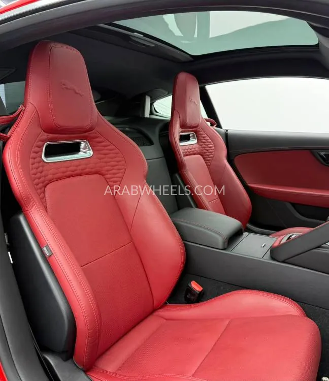 Jaguar F Type 2021 for Sale in Dubai Image-9