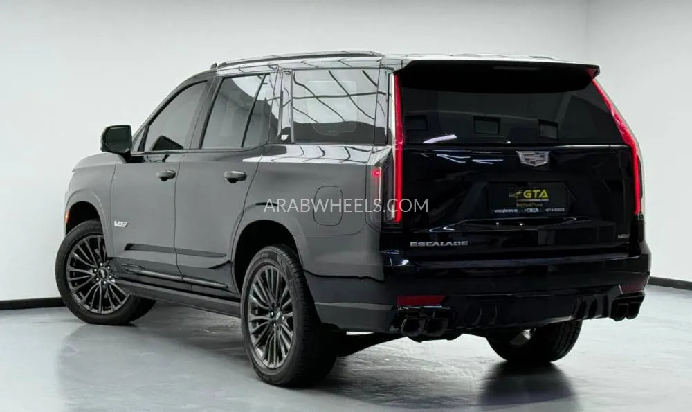 Cadillac Escalade 2023 for Sale in Dubai Image-2