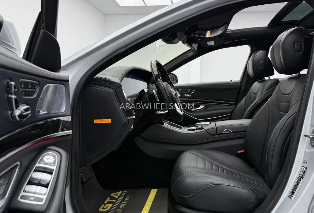 Mercedes Benz CLS Class 2019 for Sale in Dubai Image-3