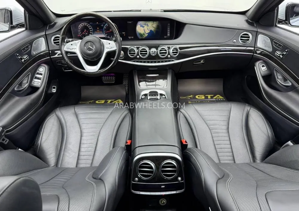 Mercedes Benz CLS Class 2019 for Sale in Dubai Image-12