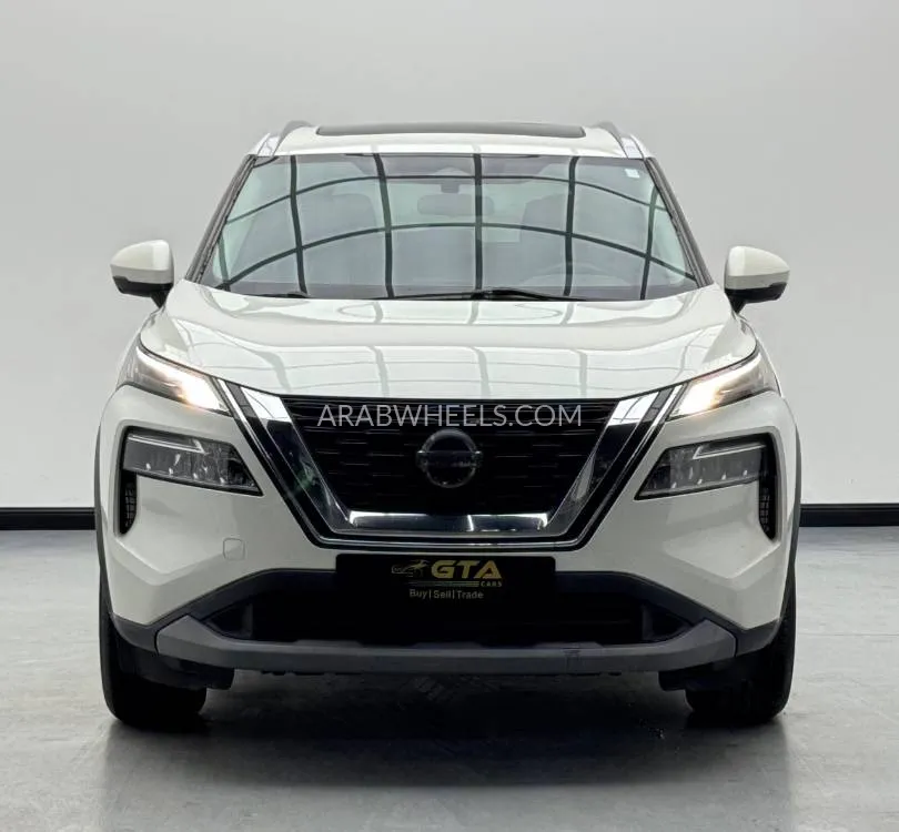 Nissan X-Trail 2021 for Sale in Dubai Image-2