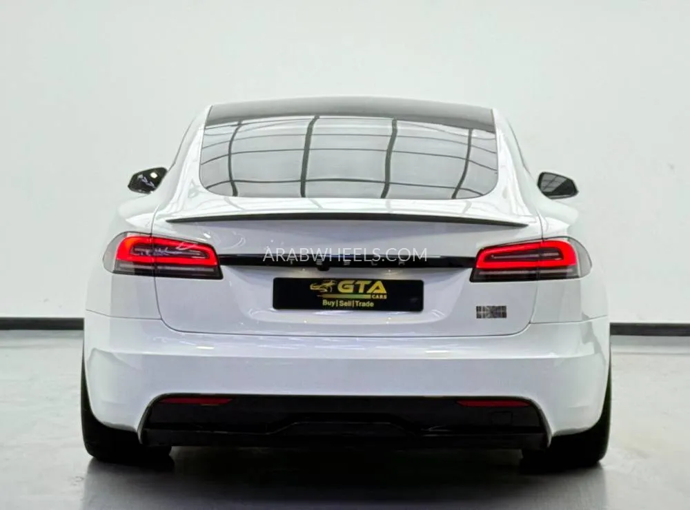 Tesla Model S 2023 for Sale in Dubai Image-14