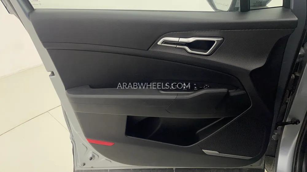 Kia Sportage 2024 for Sale in Dubai Image-19