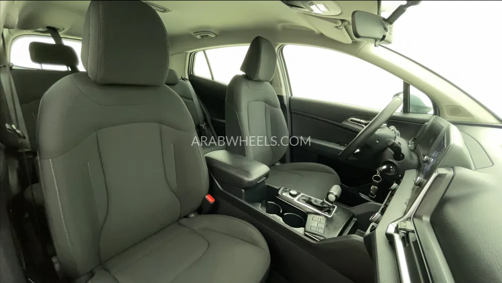 Kia Sportage 2024 for Sale in Dubai Image-24