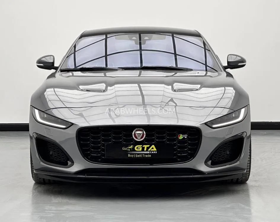 Jaguar F Type 2021 for Sale in Dubai Image-3