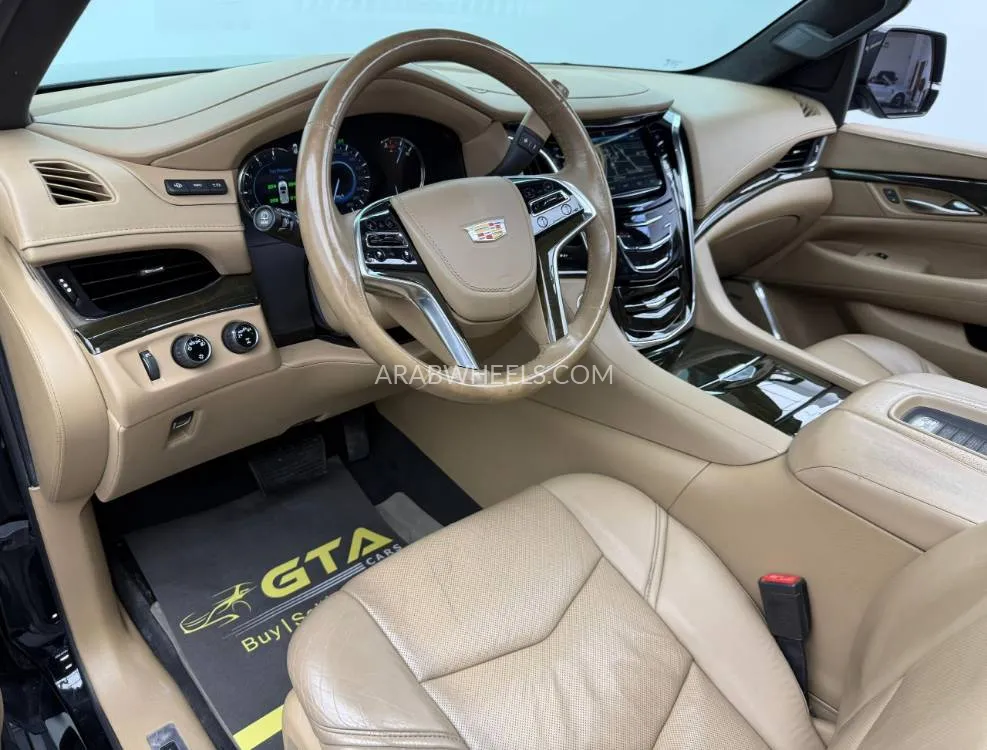 Cadillac Escalade 2018 for Sale in Dubai Image-19