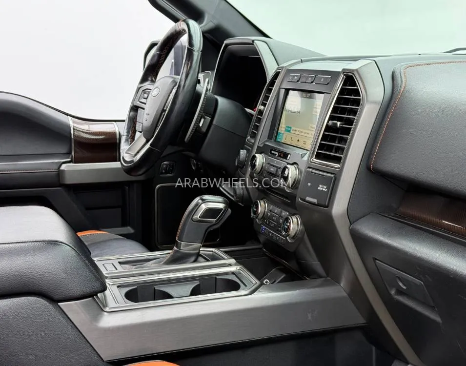 Ford F 150 2018 for Sale in Dubai Image-10