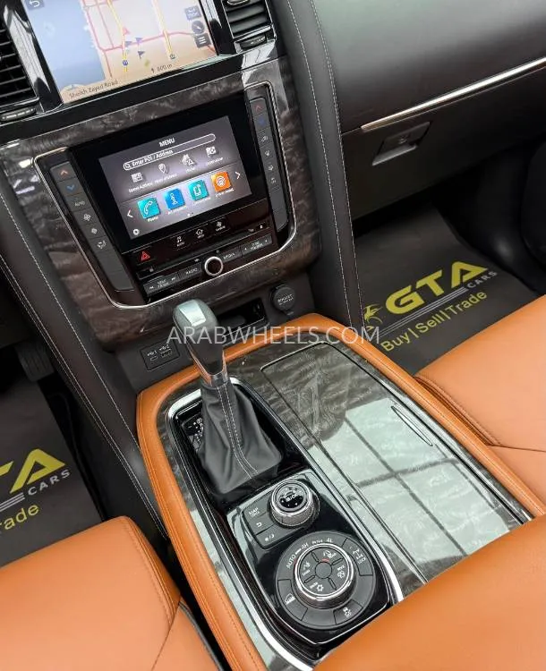 Nissan Patrol 2020 for Sale in Dubai Image-8