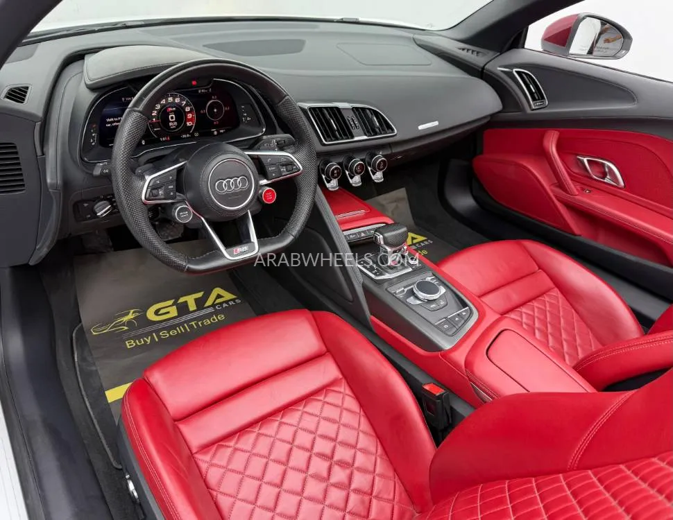 Audi R8 2022 for Sale in Dubai Image-15