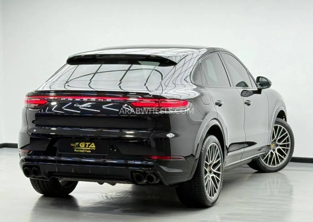 Porsche Cayenne 2022 for Sale in Dubai Image-7