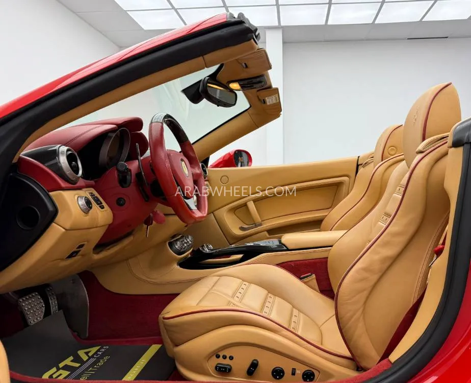 Ferrari California 2012 for Sale in Dubai Image-5