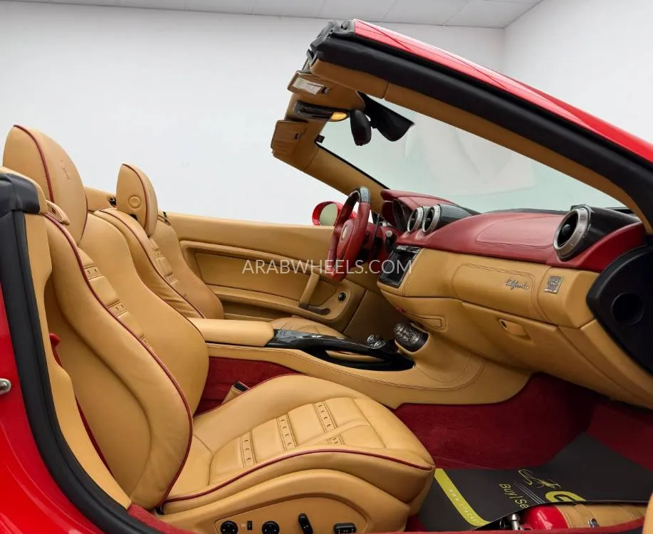 Ferrari California 2012 for Sale in Dubai Image-15