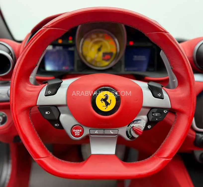 Ferrari Portofino 2019 for Sale in Dubai Image-9