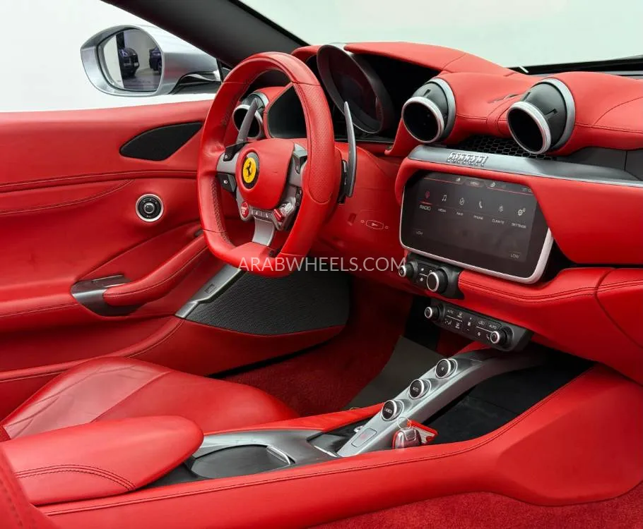 Ferrari Portofino 2019 for Sale in Dubai Image-10