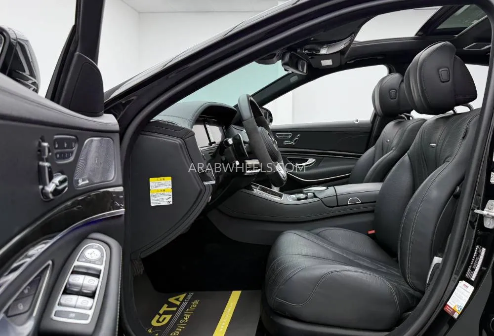 Mercedes Benz CLS Class 2016 for Sale in Dubai Image-18