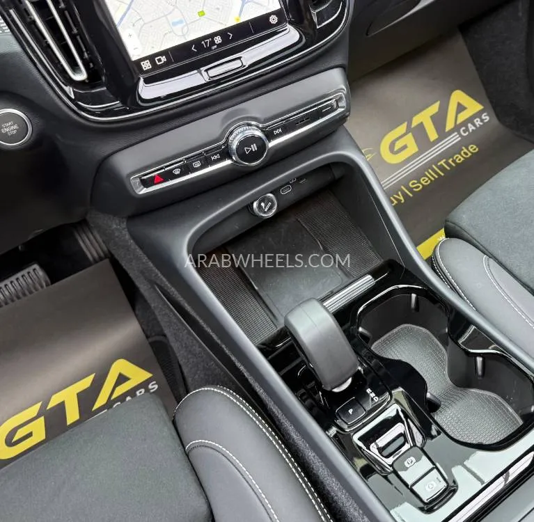 Volvo XC40 2024 for Sale in Dubai Image-7