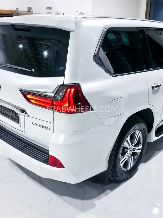 Lexus LX 2019 for Sale in Abu Dhabi Image-18