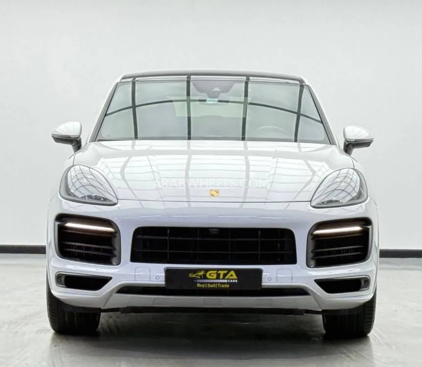 Porsche Cayenne 2022 for Sale in Dubai Image-2