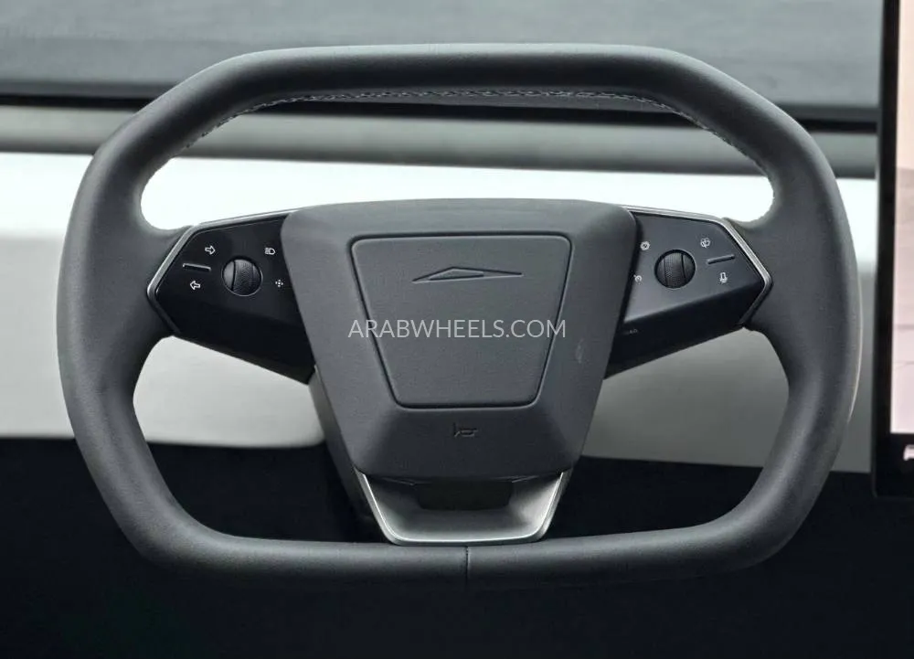Tesla Cybertruck 2024 for Sale in Dubai Image-7