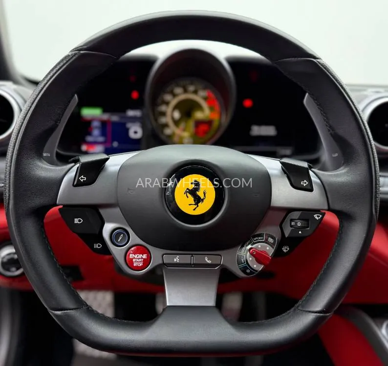 Ferrari Gtc4lusso 2018 for Sale in Dubai Image-14