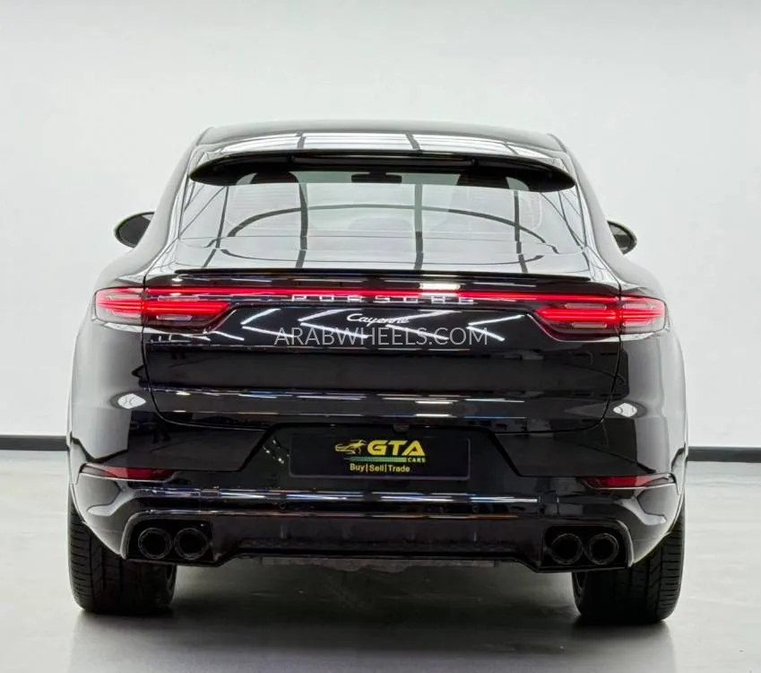 Porsche Cayenne 2022 for Sale in Dubai Image-7