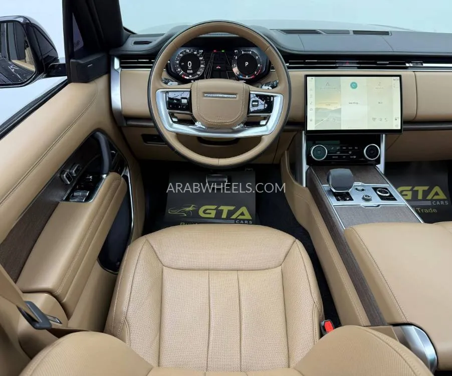 Land Rover Range Rover 2023 for Sale in Dubai Image-12
