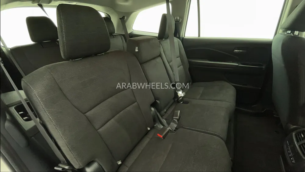 Honda Pilot 2019 for Sale in Dubai Image-26