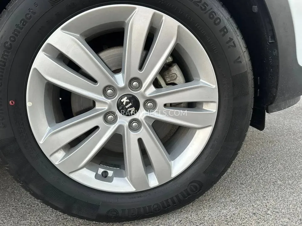 Kia Sportage 2019 for Sale in Sharjah Image-13