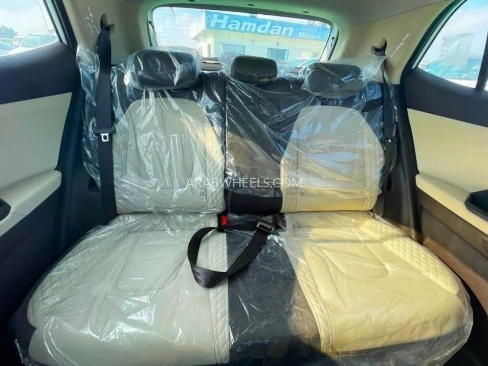 Hyundai Creta 2023 for Sale in Dubai Image-11