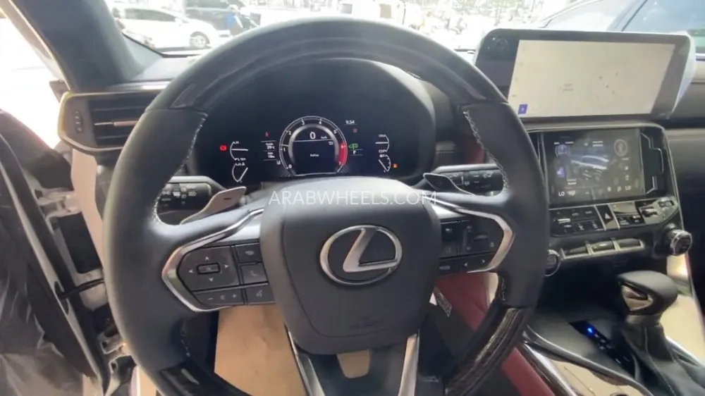 Lexus LX 2023 for Sale in Dubai Image-2