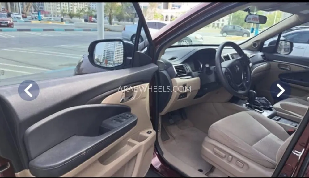 Honda Pilot 2017 for Sale in Dubai Image-7