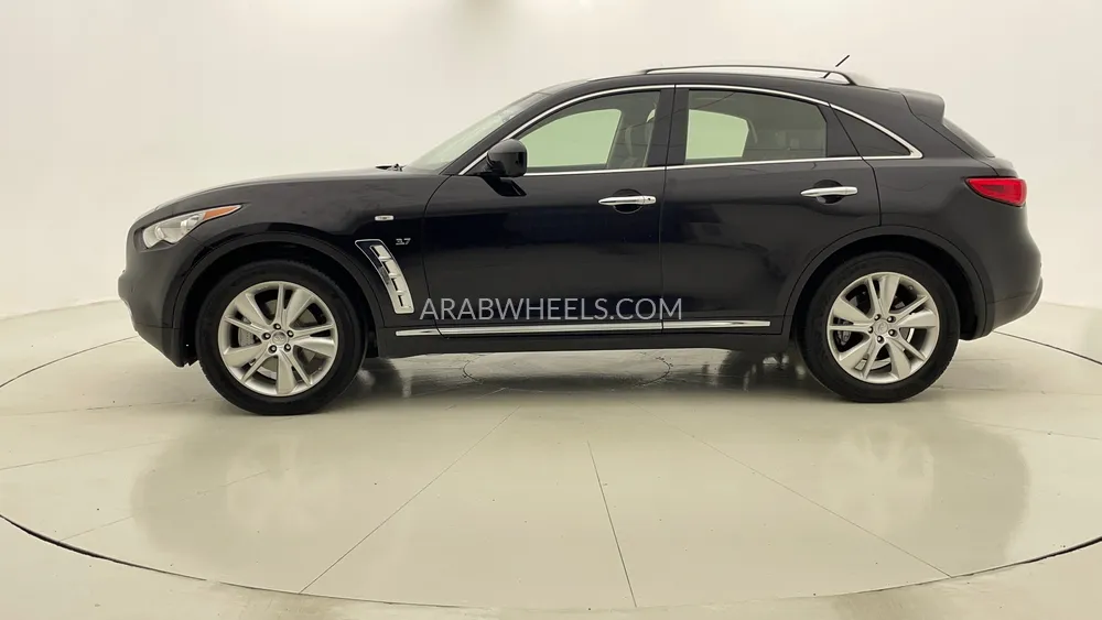 إنفينيتي QX70 2020 for Sale in دبي Image-6
