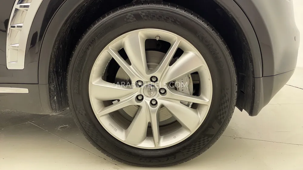 إنفينيتي QX70 2020 for Sale in دبي Image-10