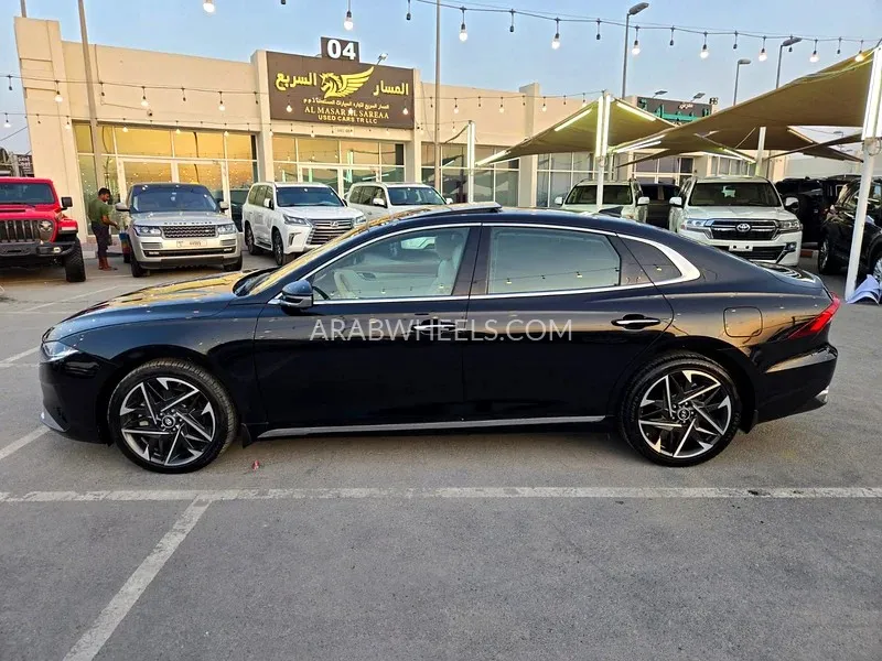 Hyundai Azera 2023 for Sale in Fujairah Image-5