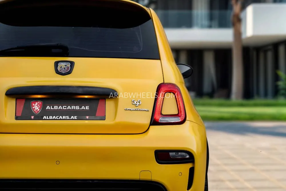 Abarth 595 2022 for Sale in Dubai Image-6
