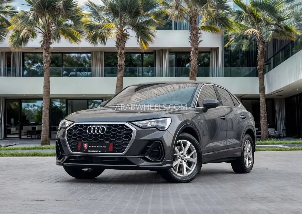 Audi Q3 2022 for Sale in Dubai Image-17