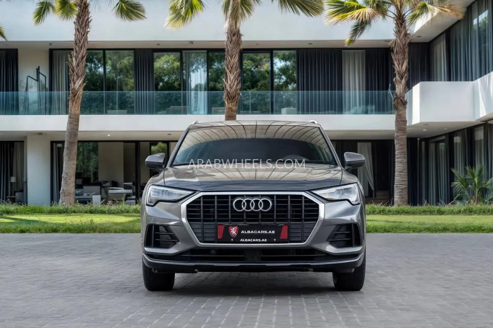 Audi Q3 2023 for Sale in Dubai Image-20