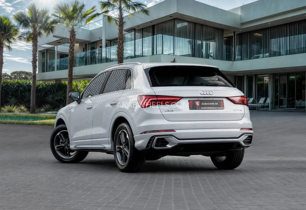 Audi Q3 2024 for Sale in Dubai Image-19