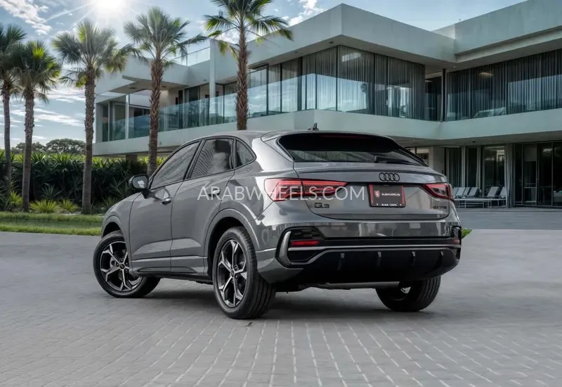 Audi Q3 2025 for Sale in Dubai Image-24